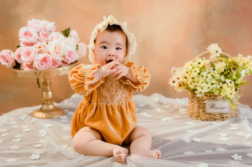 清徐宝宝从鼻子里溢奶处理